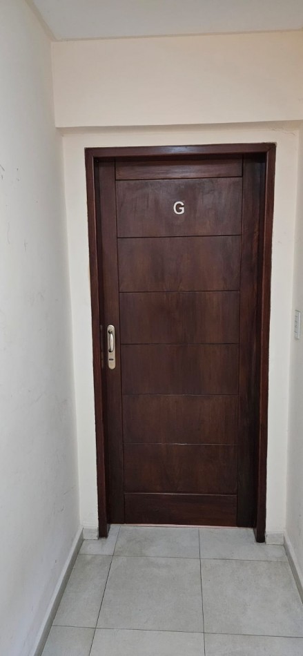 Vendo Departamento Marcos Paz 837