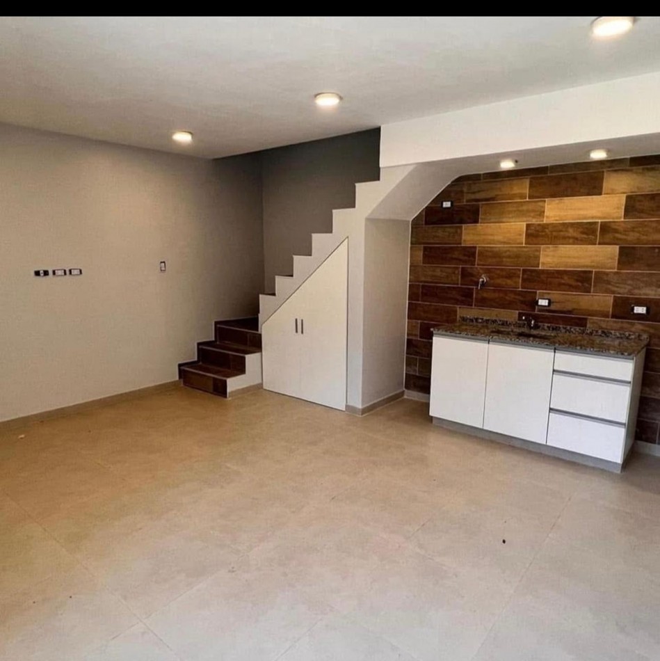 Venta Duplex Paraguay 998