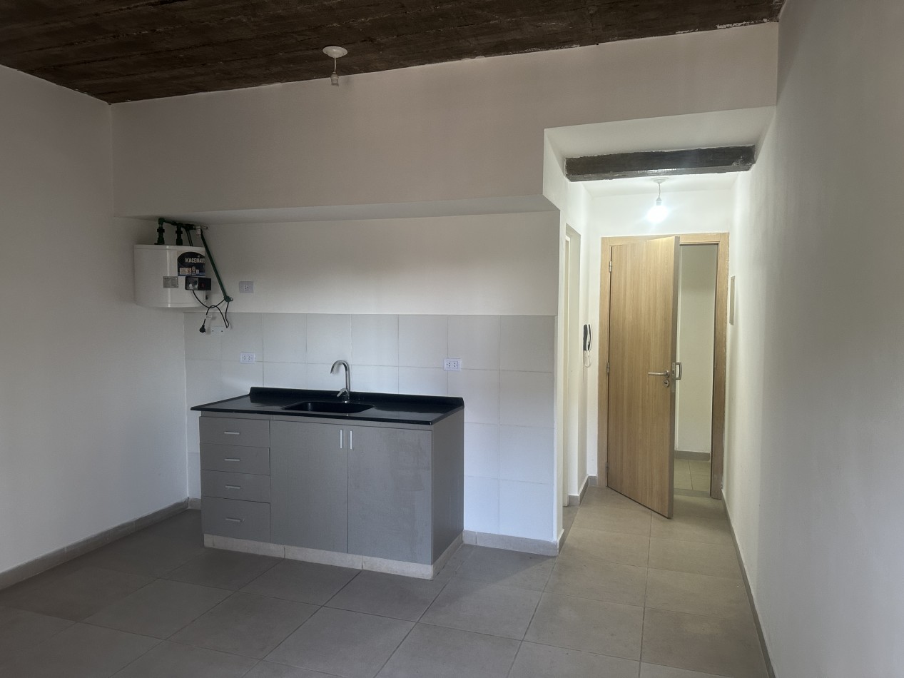 Venta Monoambientes en Rondeau esquina Libertad