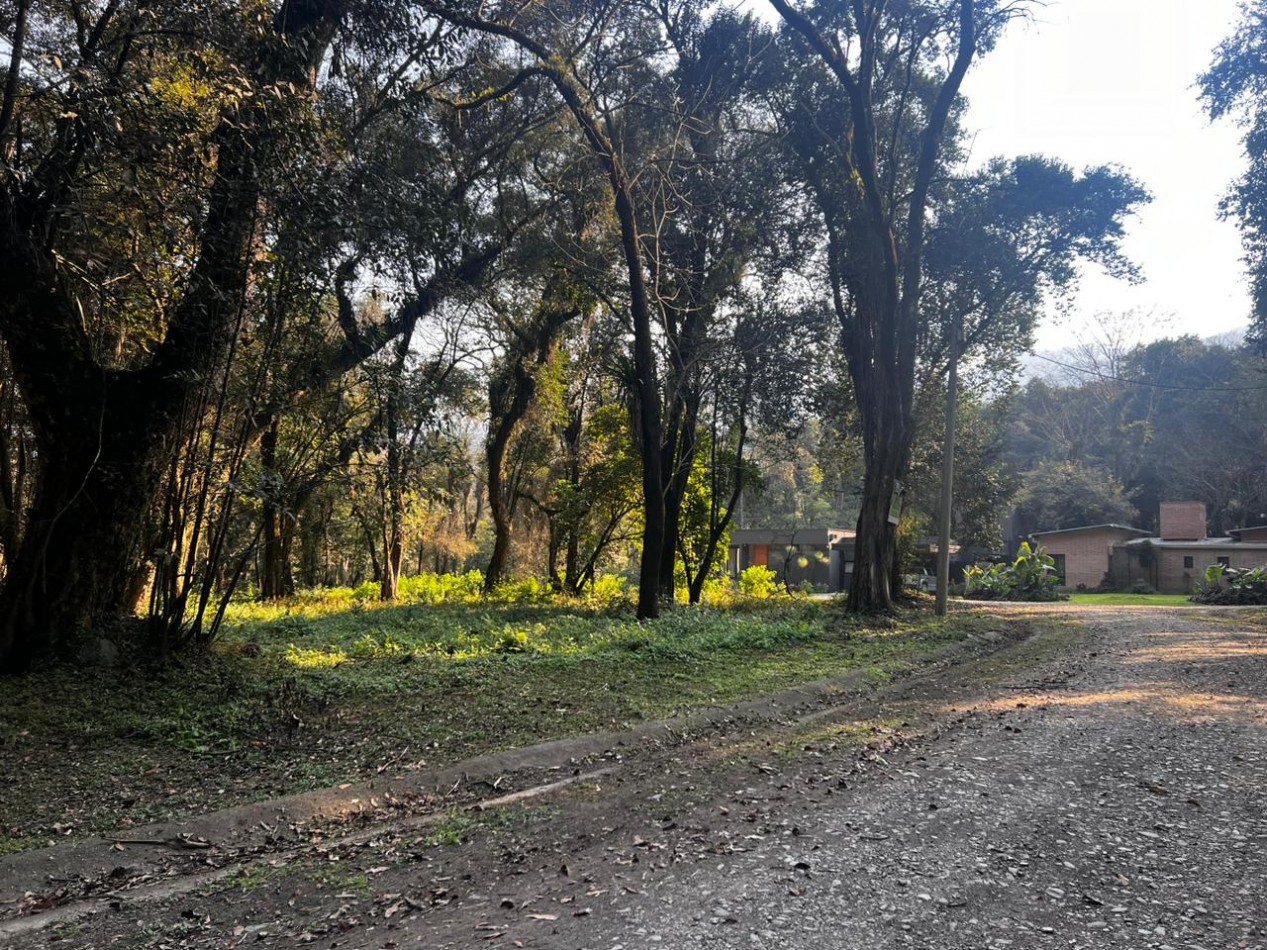 Venta de Terreno en Barrio Privado El Tipal 2