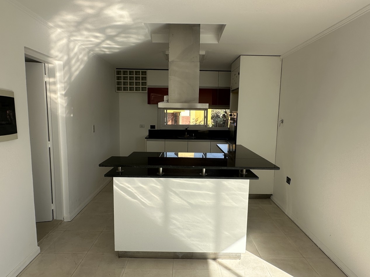 Casa en venta Barrio Del Pilar