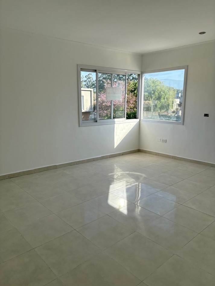 Casa en venta Barrio Del Pilar