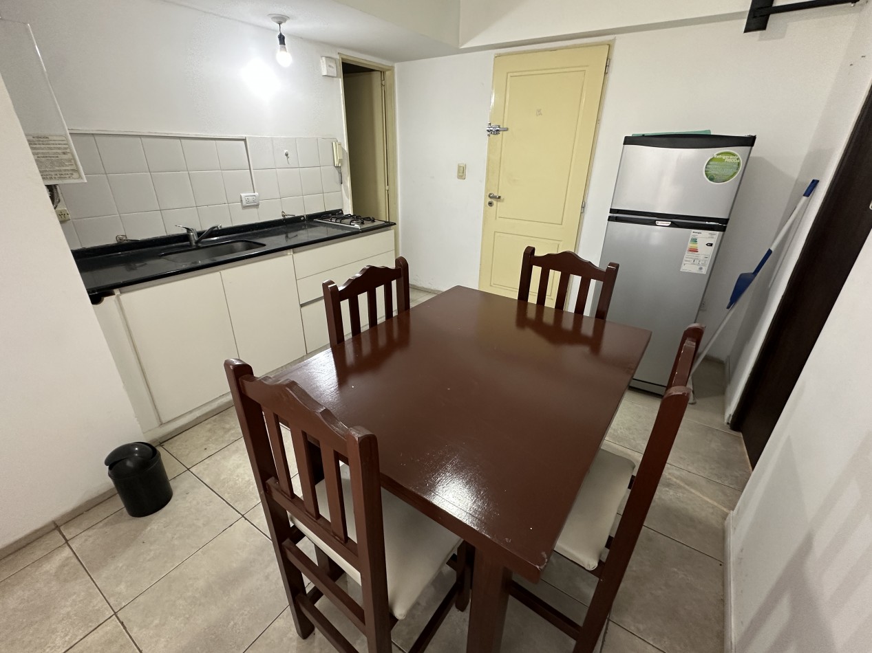 Alquiler Departamento Amoblado - Corrientes 983 4 C