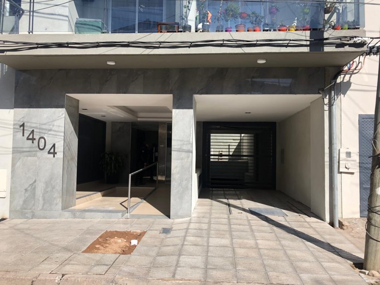 Departamento en Venta Alem y Almirante Brown