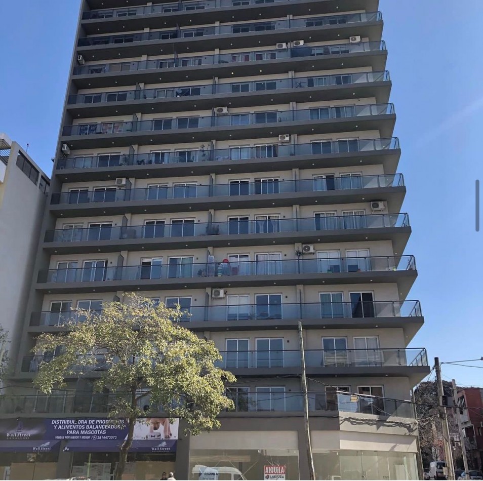 Departamento en Venta Alem y Almirante Brown