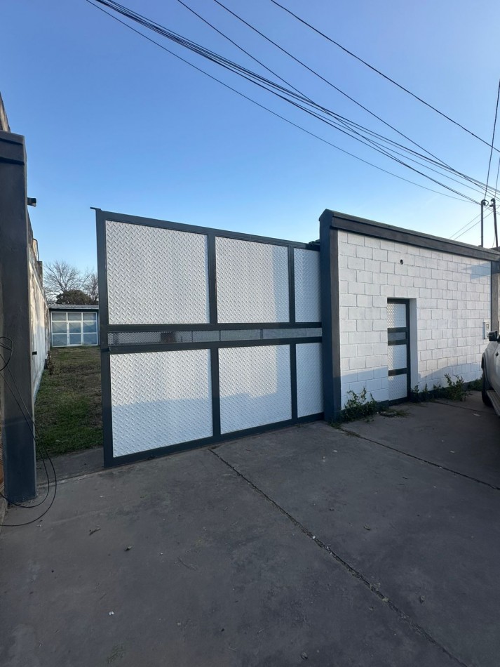 Venta Local industrial Bolivar 2912 - San Miguel de Tucuman