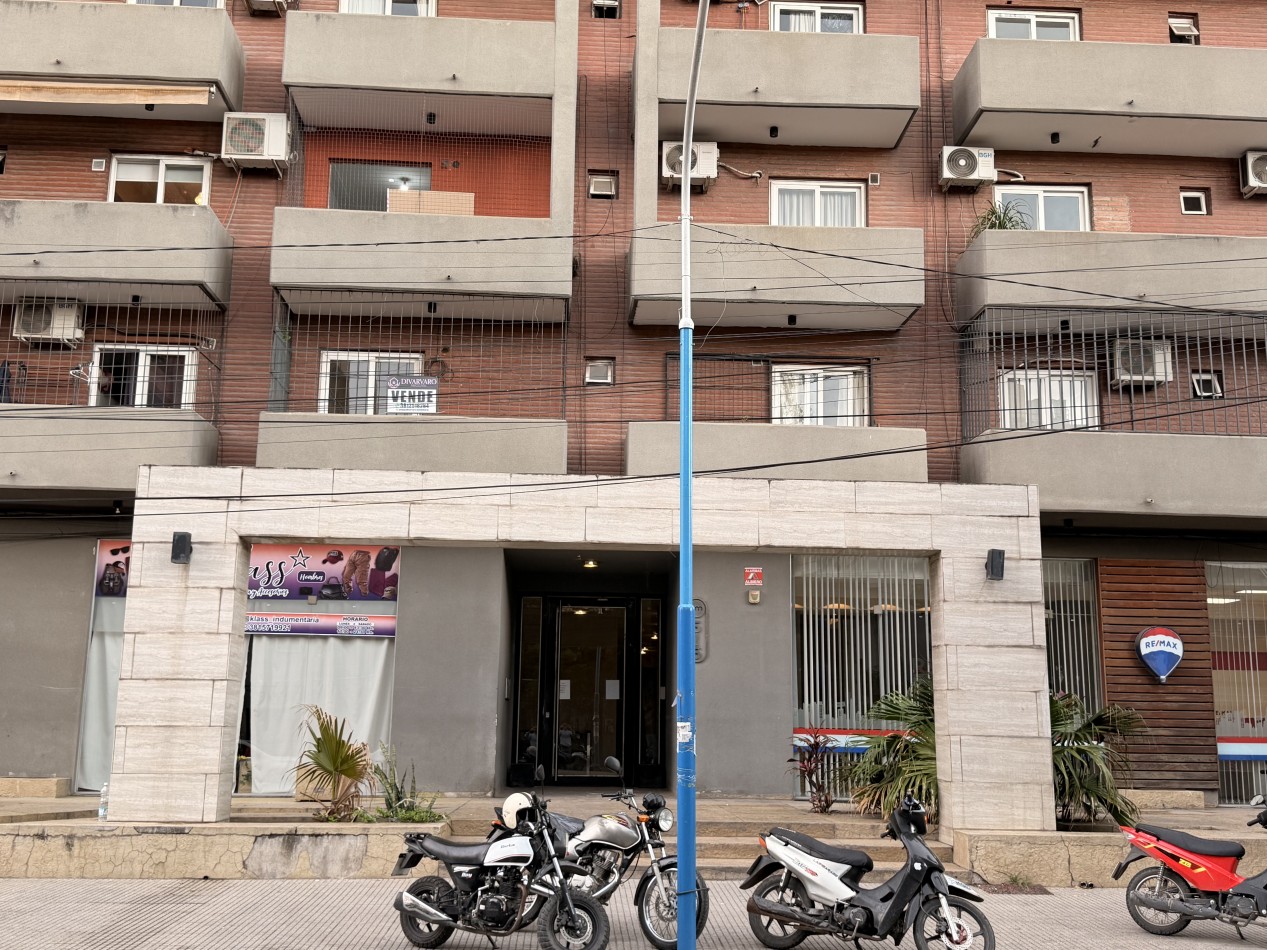 Monoambiente en alquiler - Las Heras 516