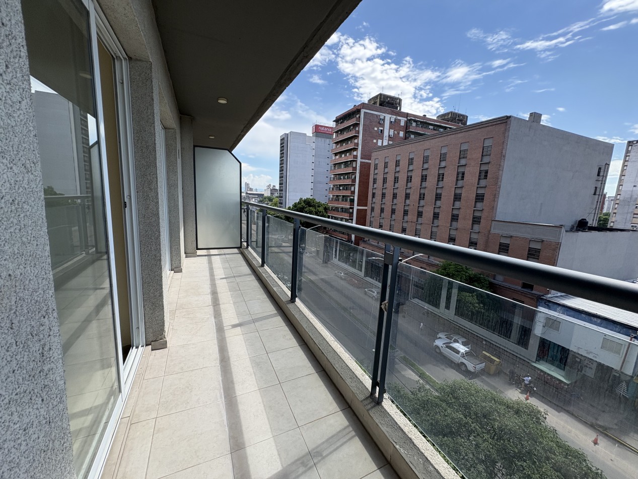Departamento en Alquiler Alem y Almirante Brown