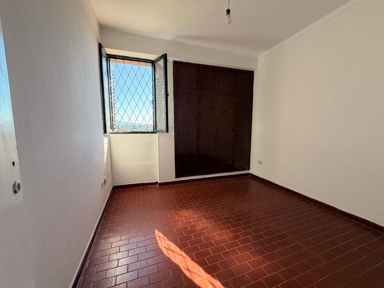 DEPTO EN VENTA AV. ALEM 1873