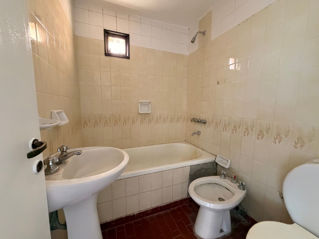 DEPTO EN VENTA AV. ALEM 1873
