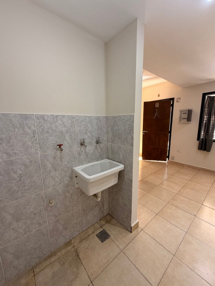 DUPLEX EN VENTA | PASAJE LOS SOSA