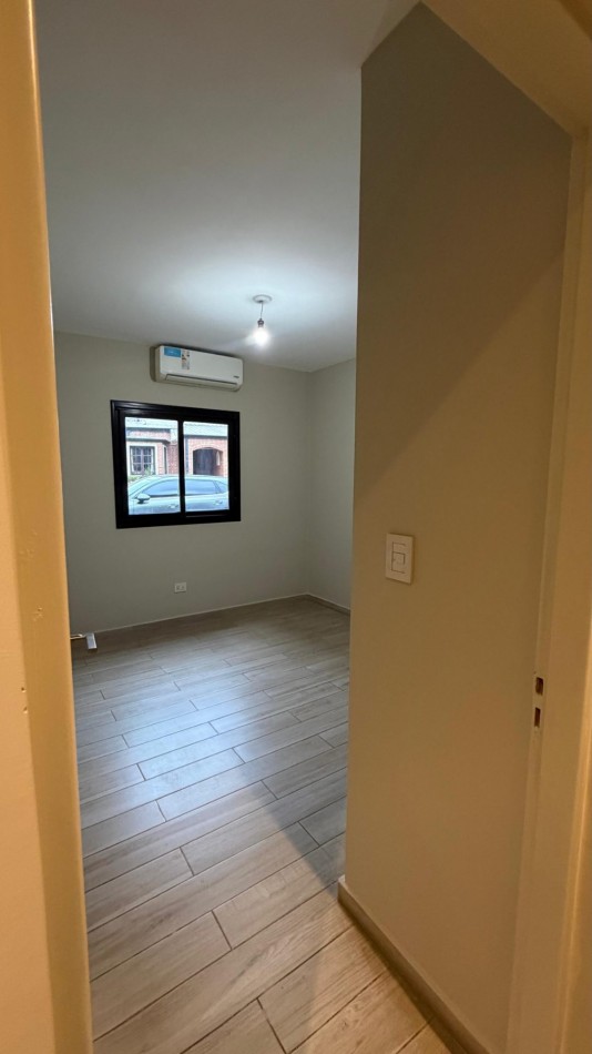 Venta casa barrio cerrado camino de sirga y reconquista - YB 