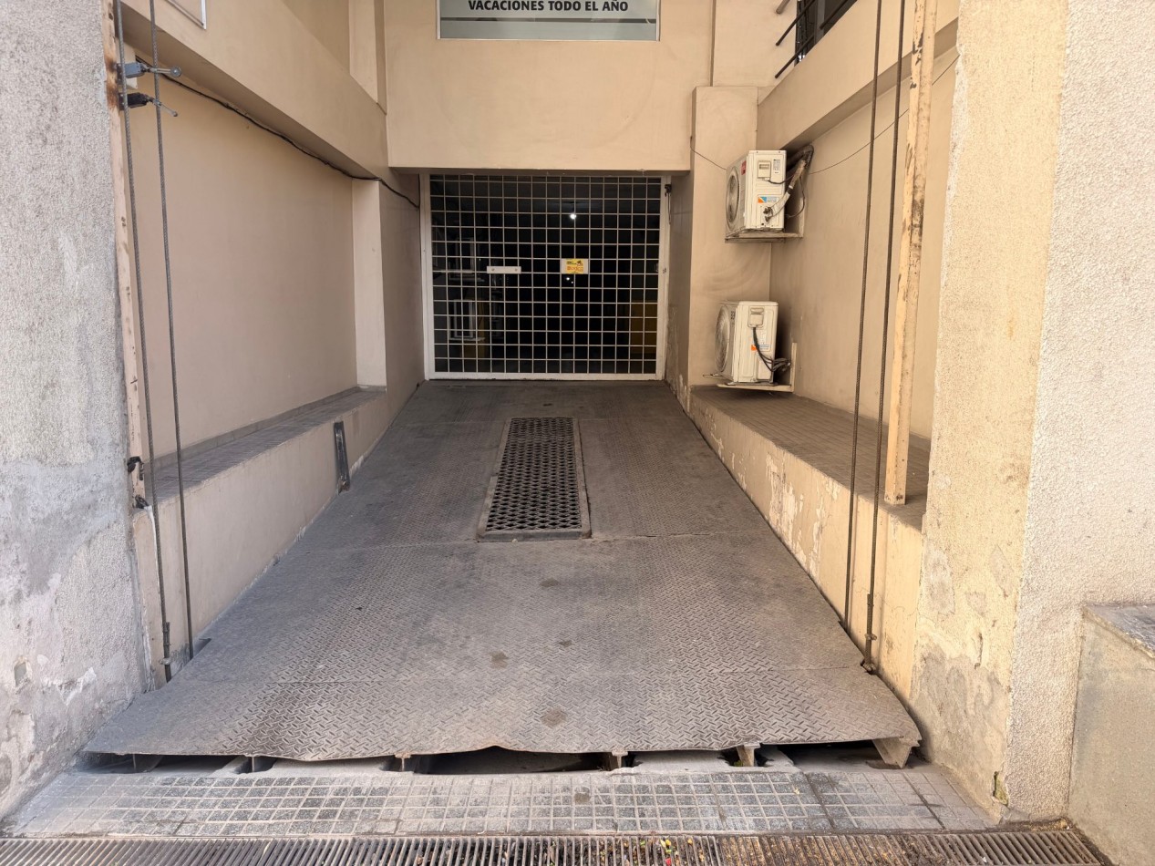 COCHERA EN VENTA O ALQUILER | SALTA 126 - MICROCENTRO SMT