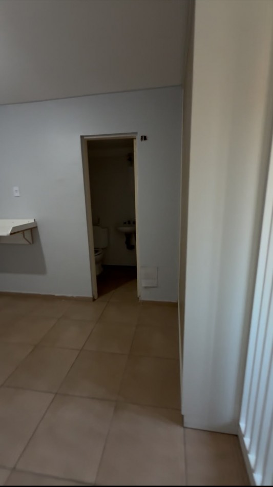 Monomabiente en venta -9 de Julio 677 piso 8- Barrio Sur
