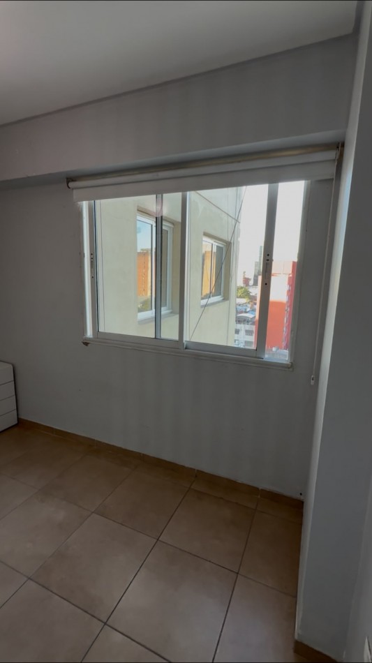 Monomabiente en venta -9 de Julio 677 piso 8- Barrio Sur