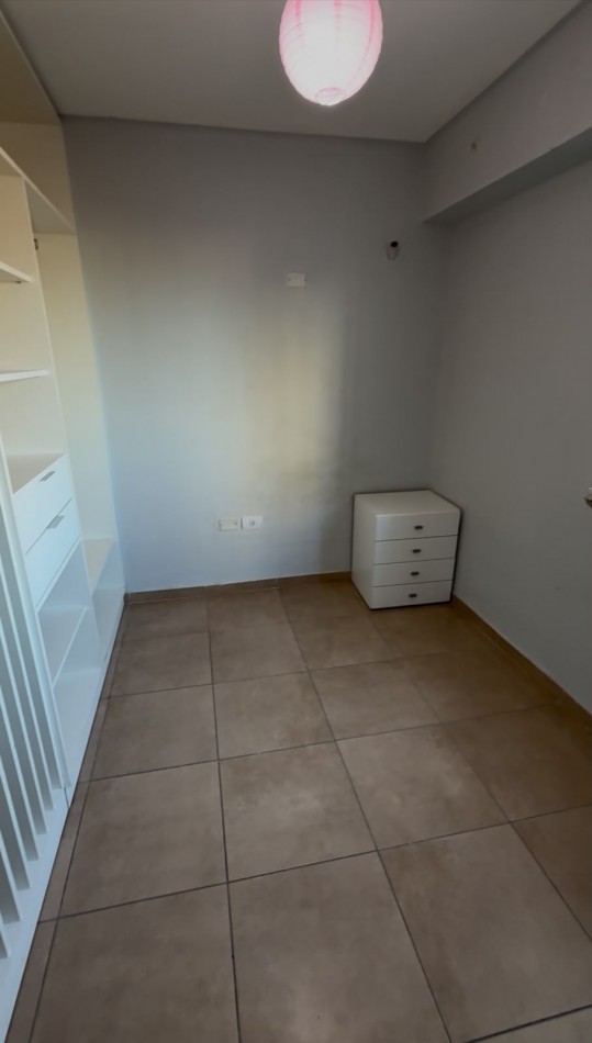 Monomabiente en venta -9 de Julio 677 piso 8- Barrio Sur