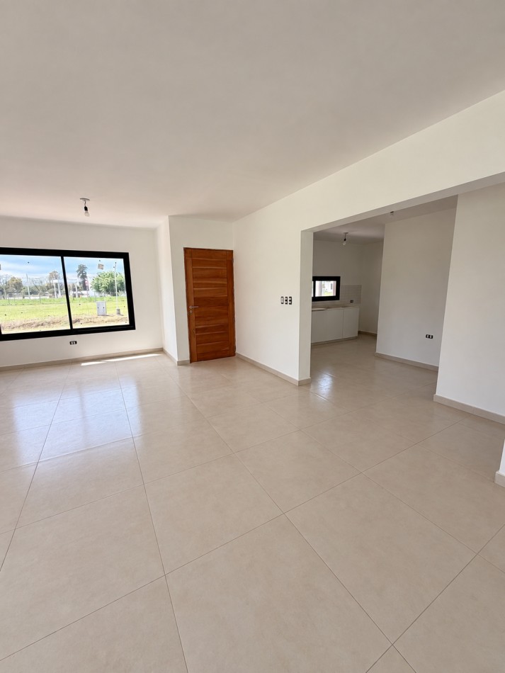 CASA EN ALQUILER - LAGAR DE LOS NOGALES