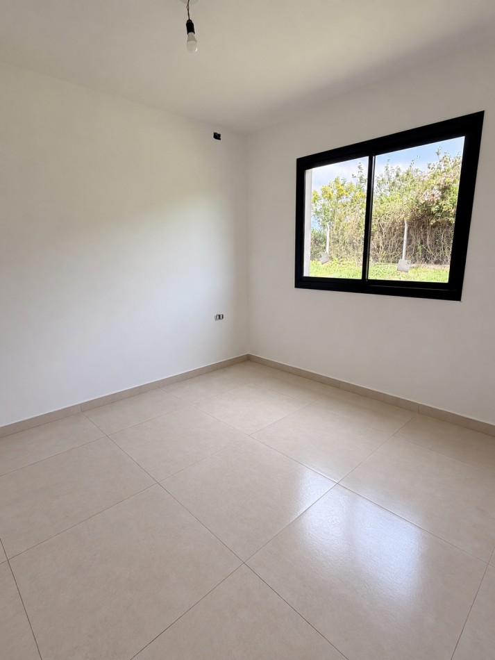 CASA EN ALQUILER - LAGAR DE LOS NOGALES