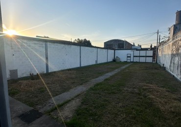 Venta Local industrial Bolivar 2912 - San Miguel de Tucuman